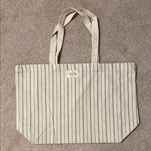 NEW Sezane Tote Bag in blue stripe